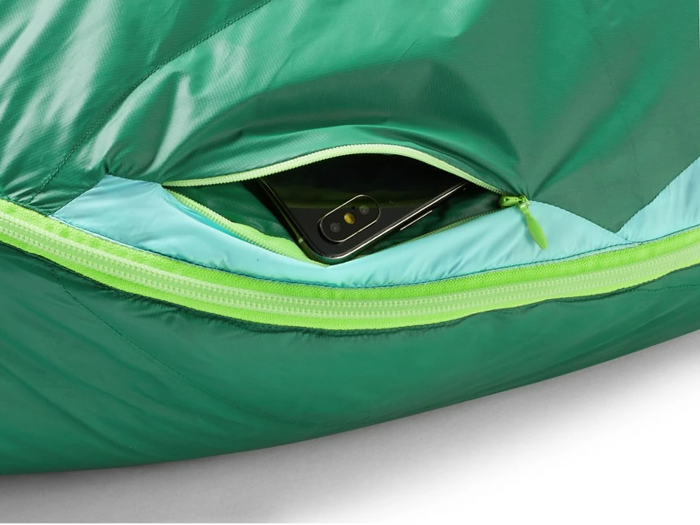 NEMO Disco 30 Sleeping Bag - Women's 8 NEMO Disco 30 Sleeping Bag - Women's - Image 6