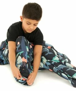 Selk'Bag Recycled Wearable Sleeping Bag - Kids' -Cheap Sleeping Bags Store 0fff25fc 9323 4947 912d d66f2bebd31c