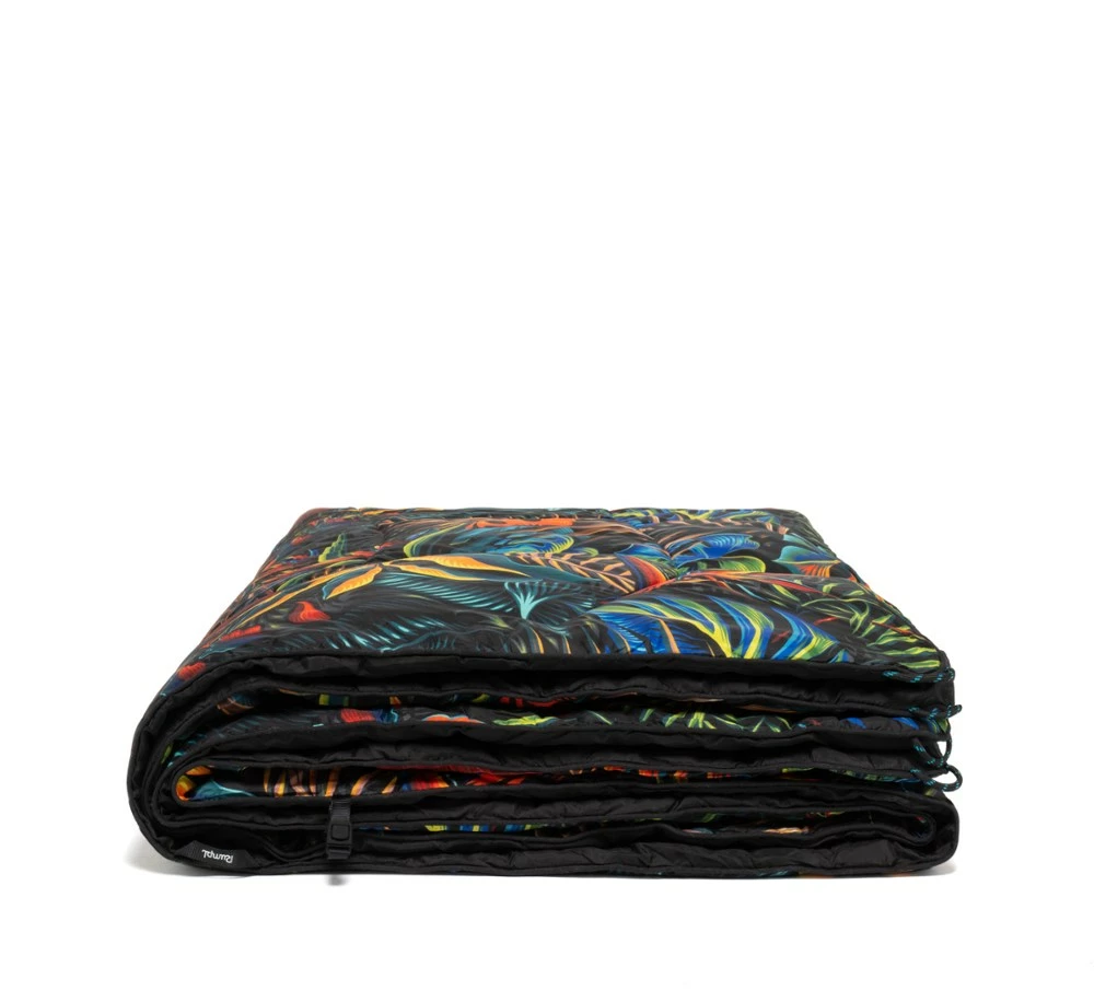 Rumpl NanoLoft Puffy Blanket - Psychotropic 6 Rumpl NanoLoft Puffy Blanket - Psychotropic - Image 4