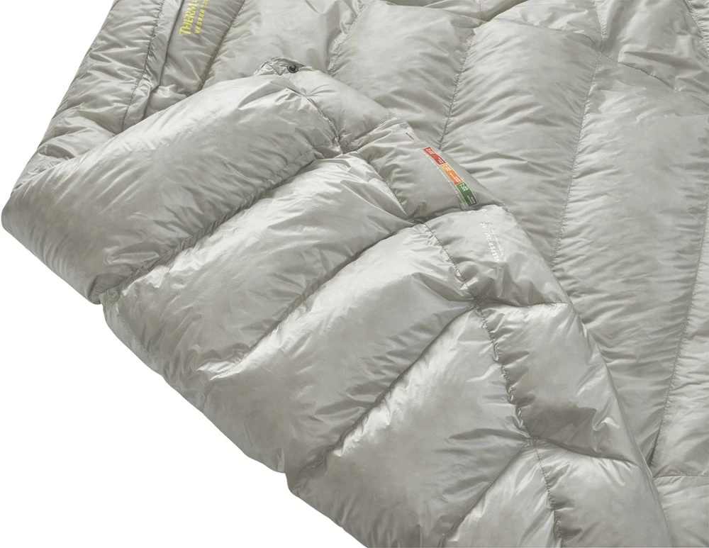 Therm-a-Rest Vesper Down Quilt 20 6 Therm-a-Rest Vesper Down Quilt 20 - Image 4