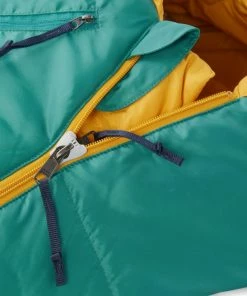 REI Co-op Trailmade 20 Sleeping Bag -Cheap Sleeping Bags Store 5c93f261 b184 4a98 bcc3 e7b46527f454