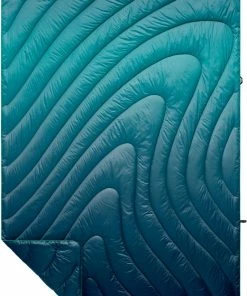 Rumpl Original Puffy Recycled Blanket - Ocean Fade