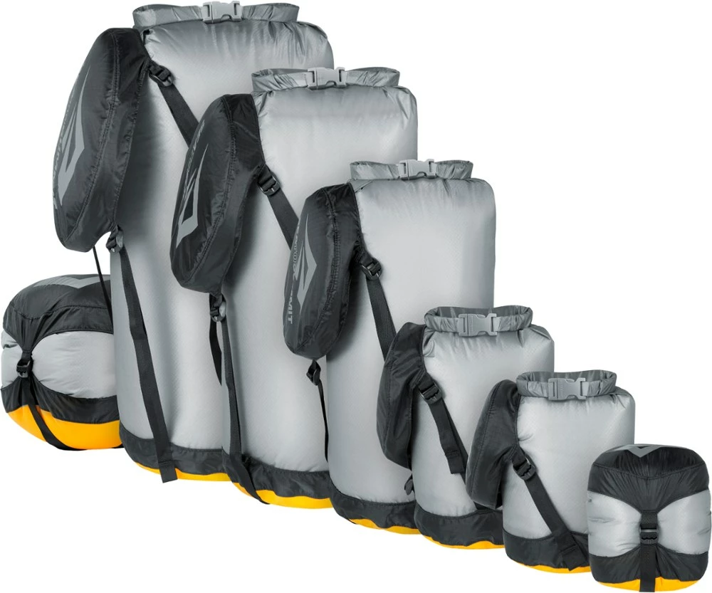 Sea to Summit Ultra-Sil Compression Dry Sack 4 Sea to Summit Ultra-Sil Compression Dry Sack - Image 2