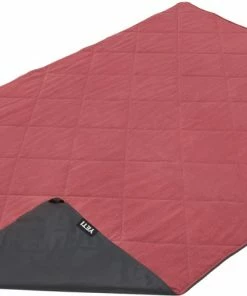 YETI Lowlands Blanket