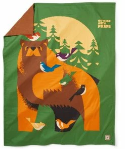 Cheap Sleeping Bags Store 10 REI Co-op Pride Bear Flannel/Fleece Blanket
